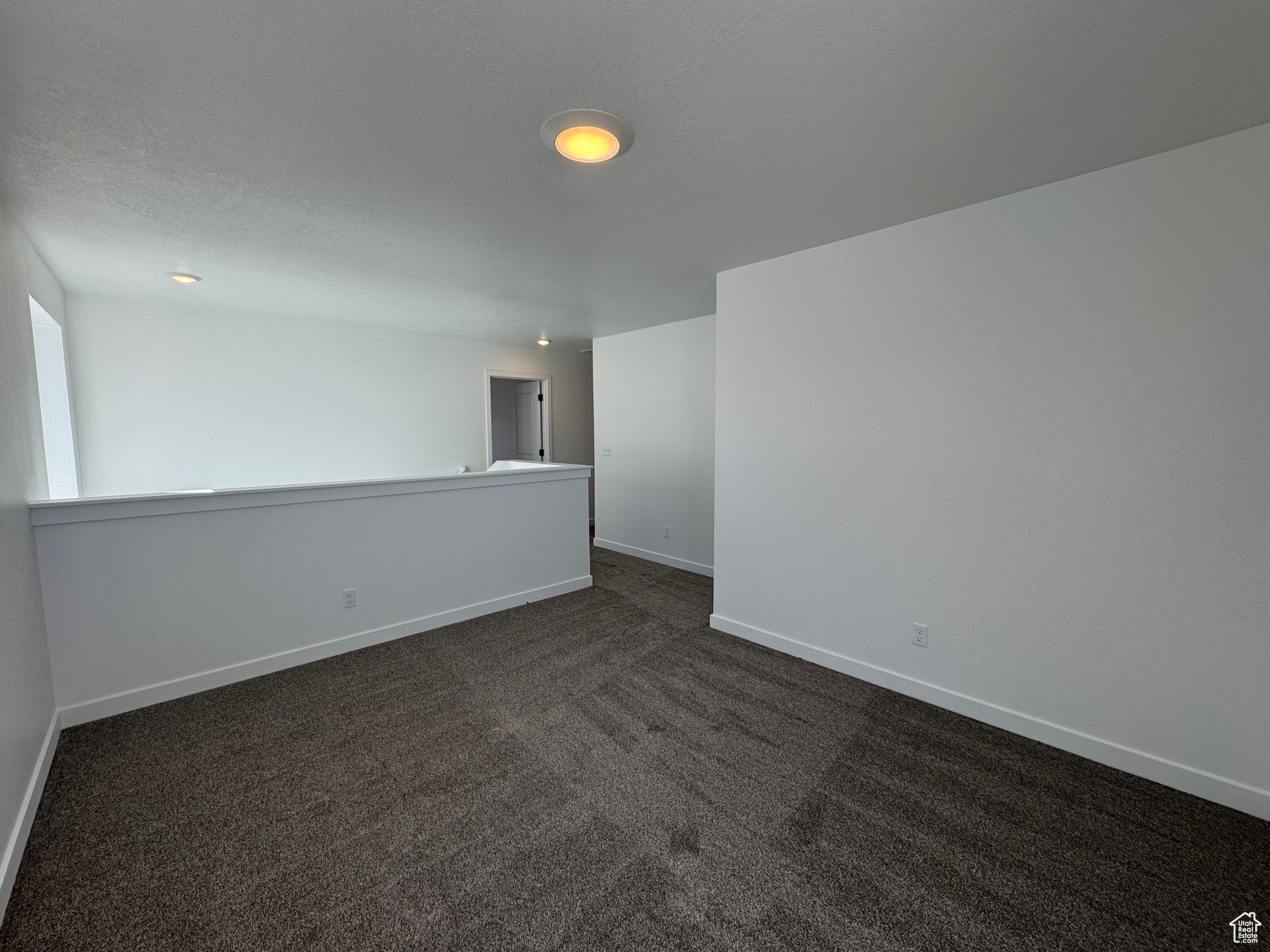 RIVERSIDE ESTATES - Residential