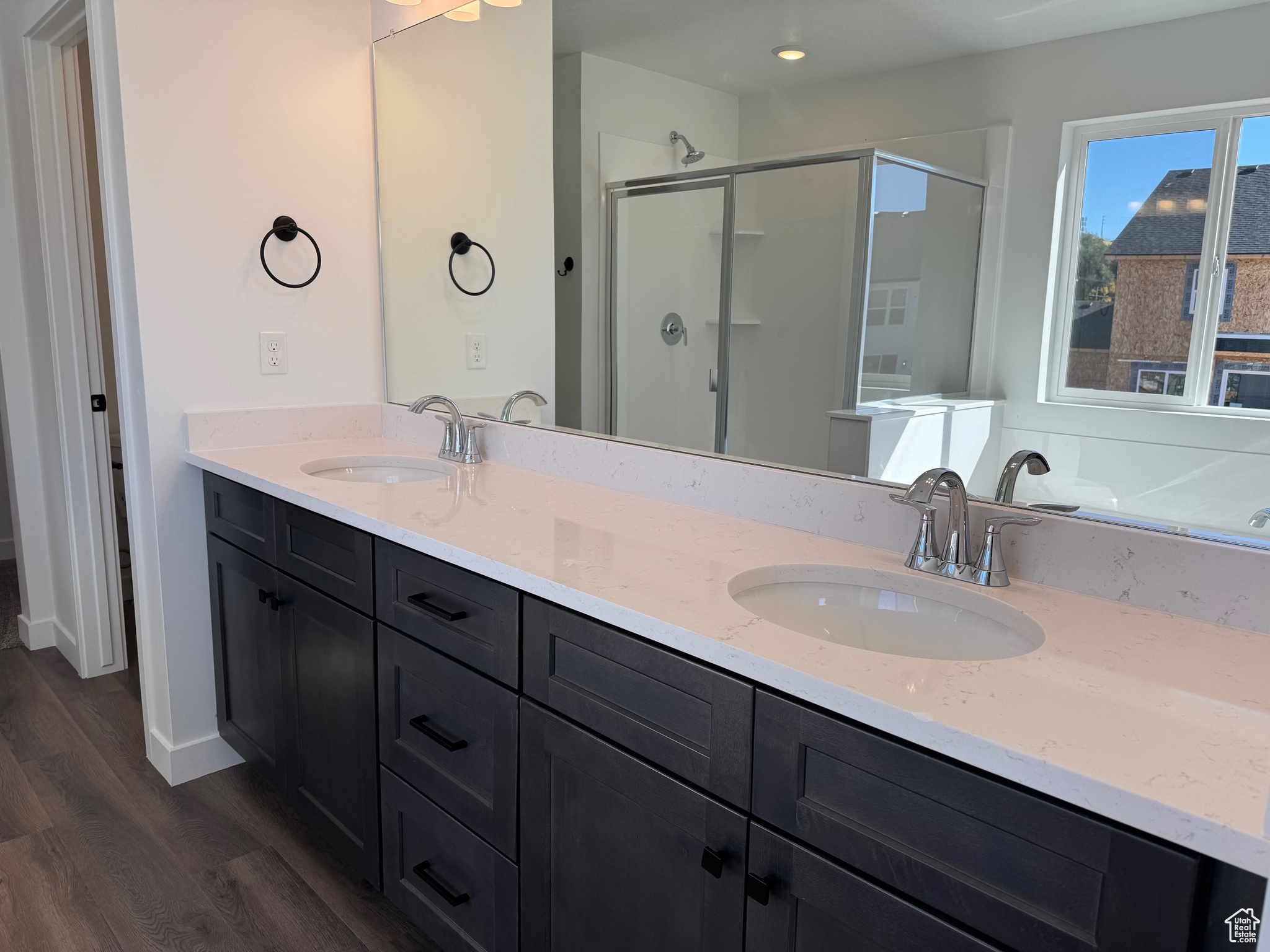 RIVERSIDE ESTATES - Residential