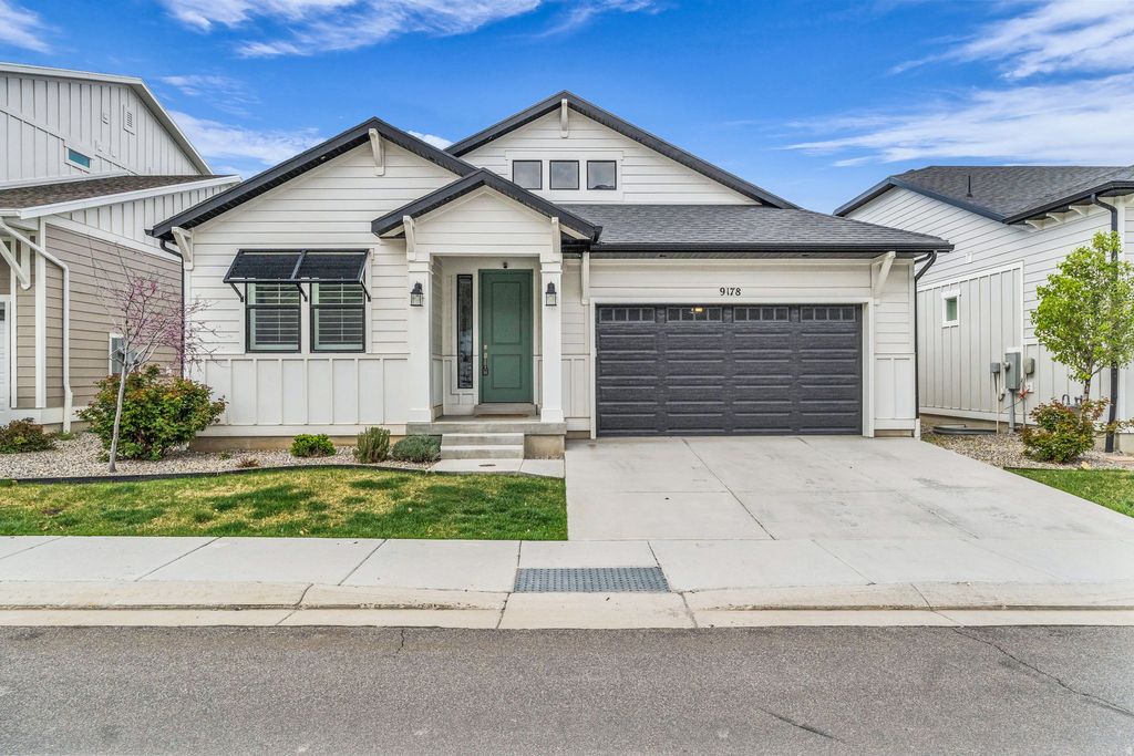 Photo of 9178 S RENOIR LN, Cottonwood Heights, UT 84093 (MLS # 2149313)