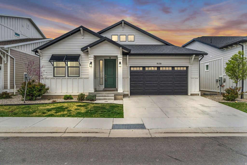 Photo of 9178 S RENOIR LN, Cottonwood Heights, UT 84093 (MLS # 2149313)