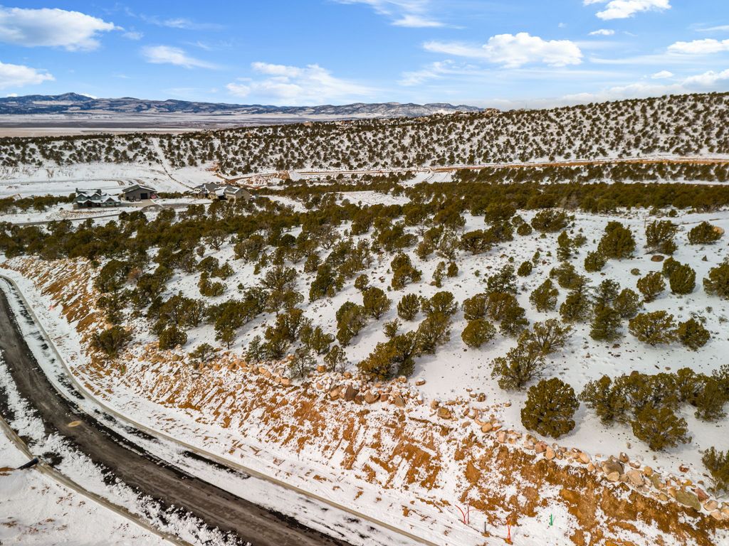 Photo of 3130 W ESTATES DR #21, Cedar City, UT 84720 (MLS # 2154154)