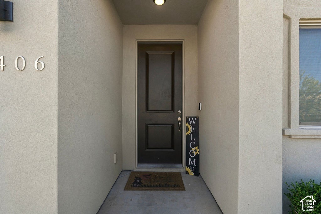 Photo of 1406 E WHITE DESERT DR, Saint George, UT 84790 (MLS # 2188306)