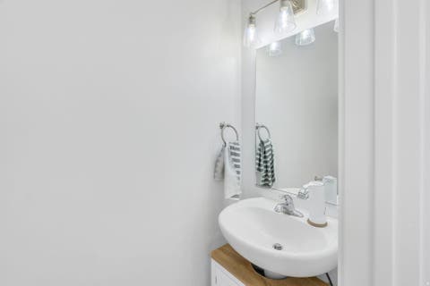 Tiny photo for 10713 S OQUIE RD W #5-337, South Jordan, UT 84009 (MLS # 2175557)