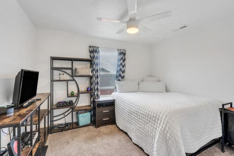 Tiny photo for 10713 S OQUIE RD W #5-337, South Jordan, UT 84009 (MLS # 2175557)
