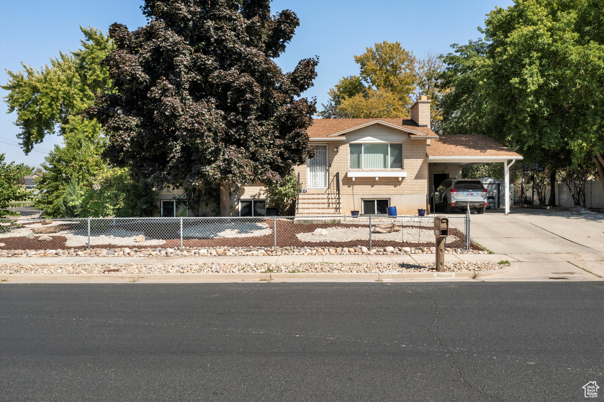 6006 S 3050, Roy, Utah image 32