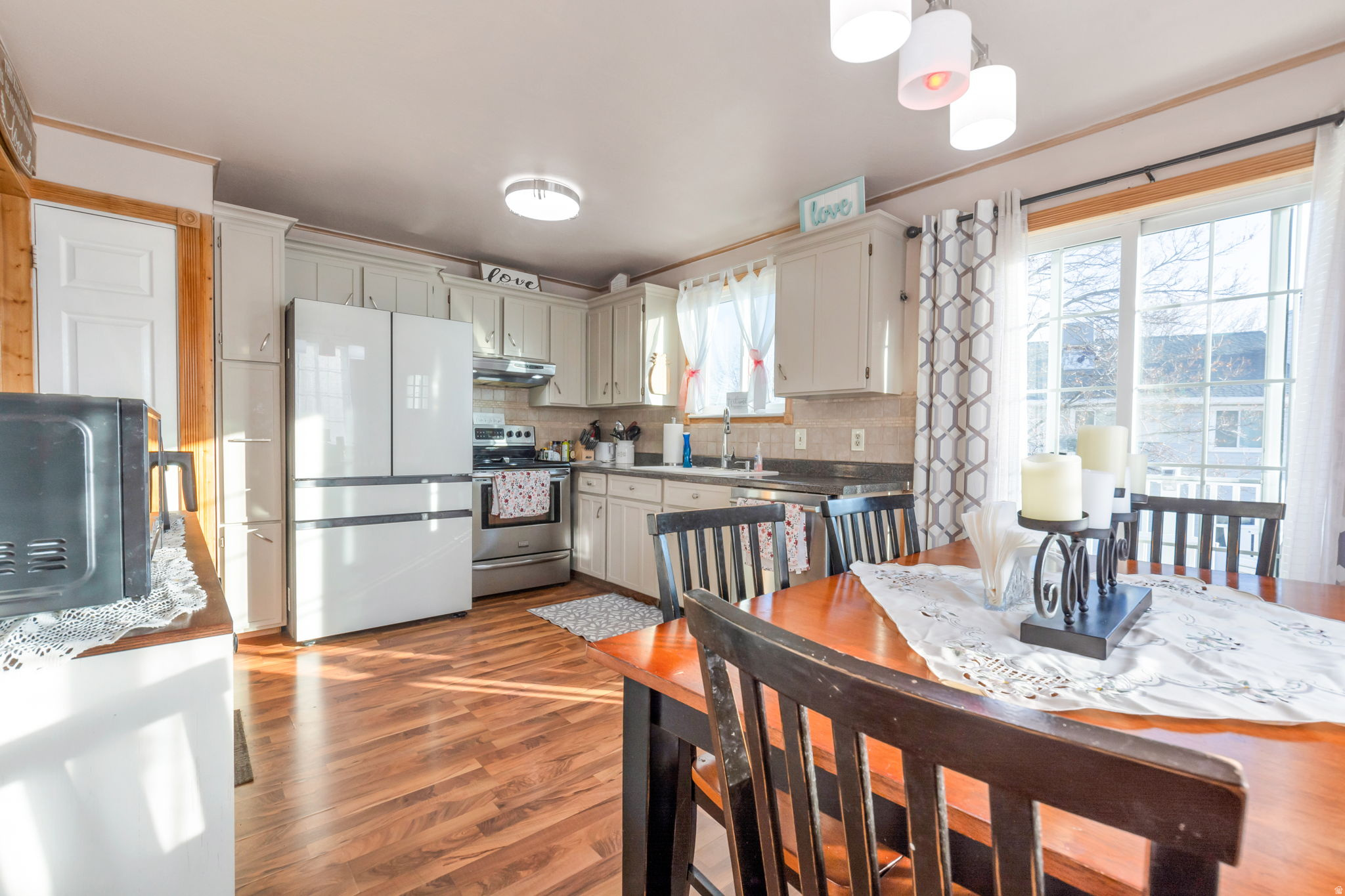 THE HORIZON PH 6 - Residential