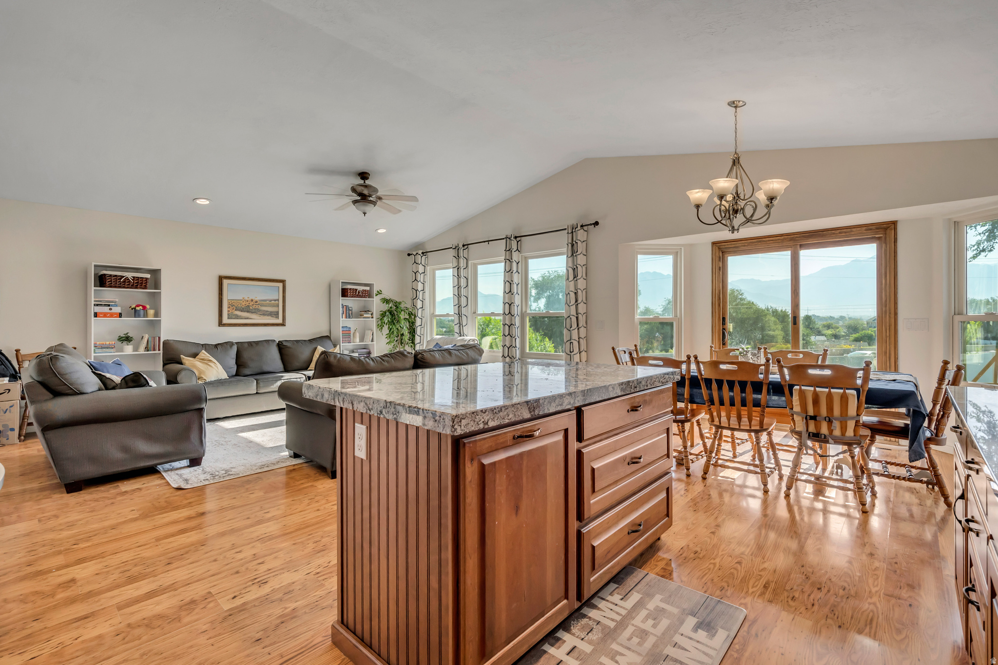 WILLOW CREST - Residential