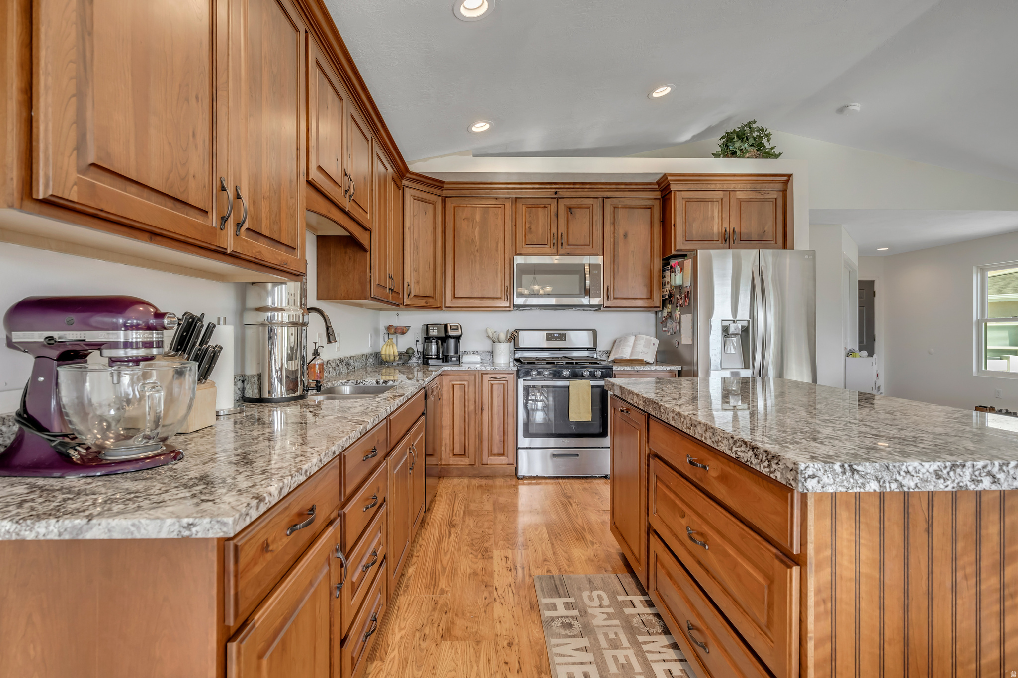 WILLOW CREST - Residential