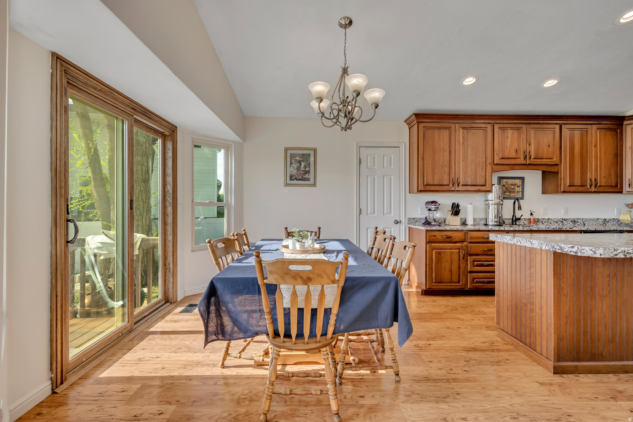 WILLOW CREST - Residential