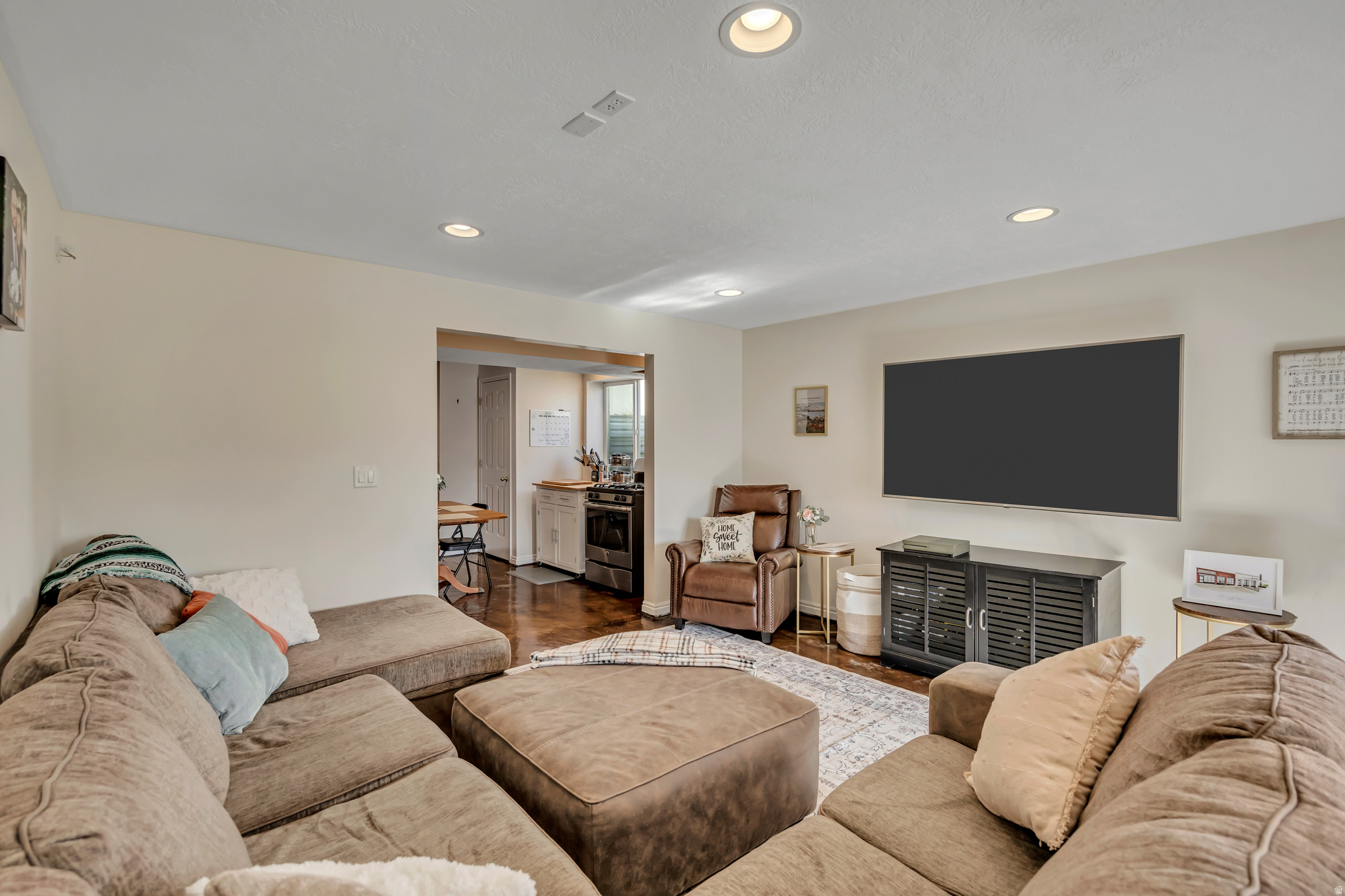 WILLOW CREST - Residential