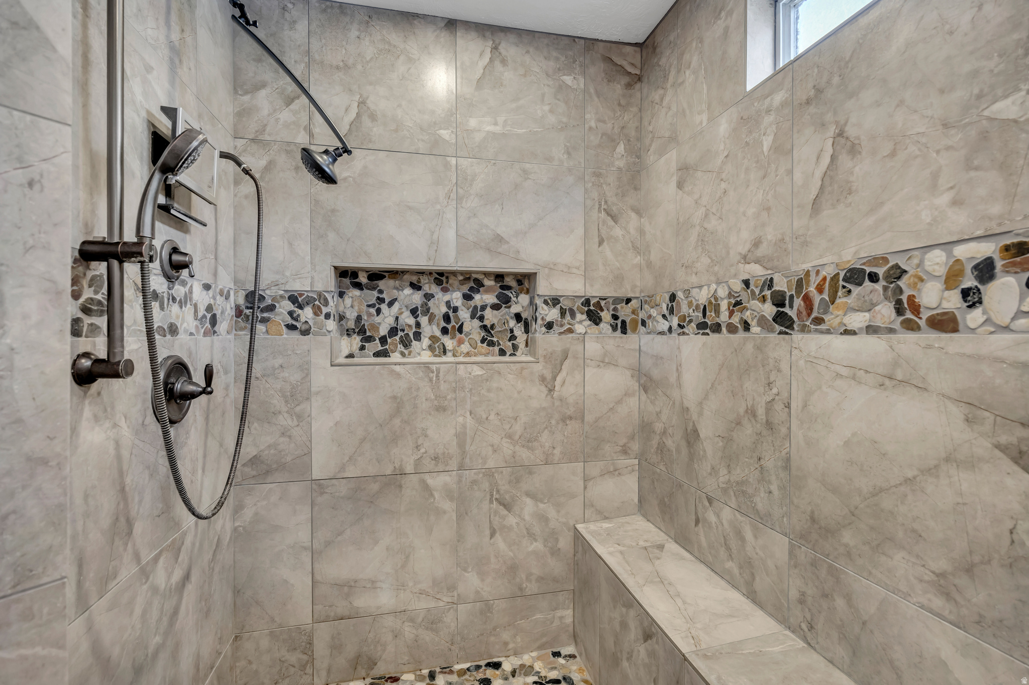 WILLOW CREST - Residential