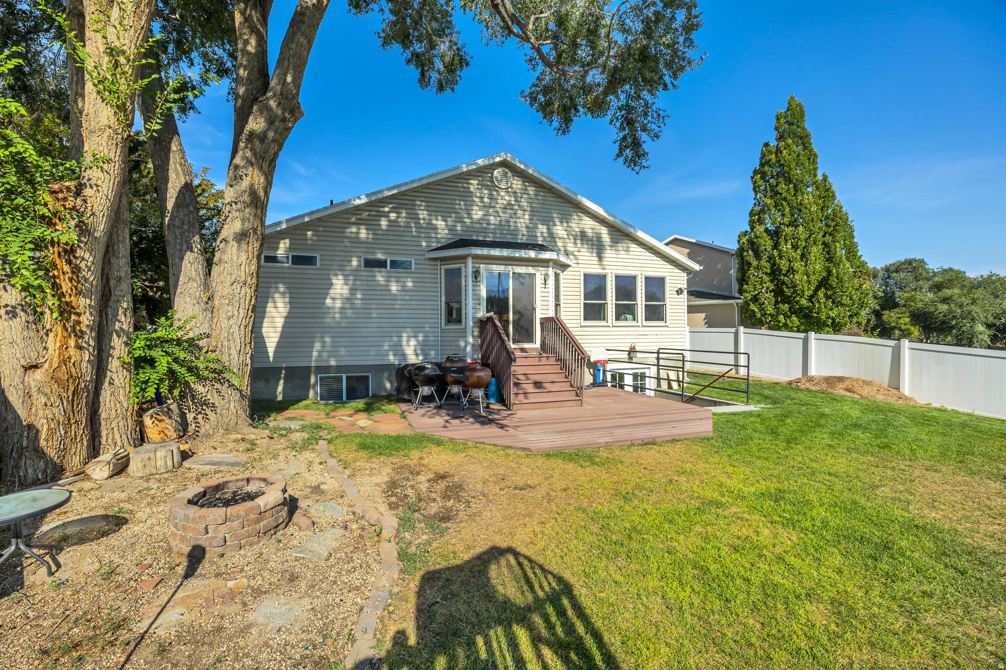 WILLOW CREST - Residential