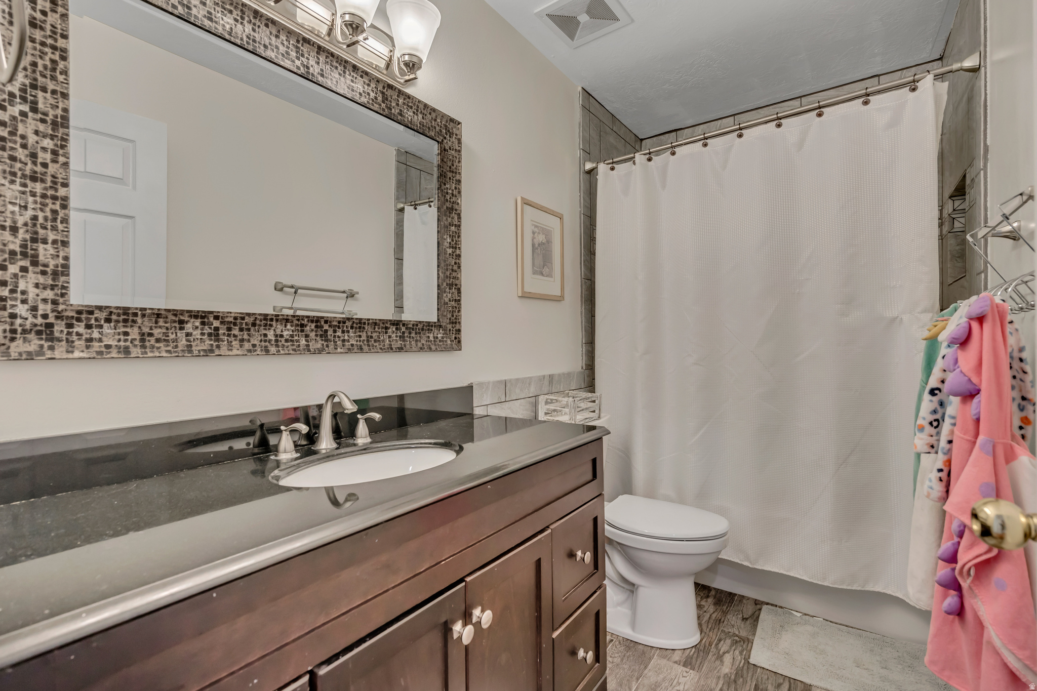 WILLOW CREST - Residential