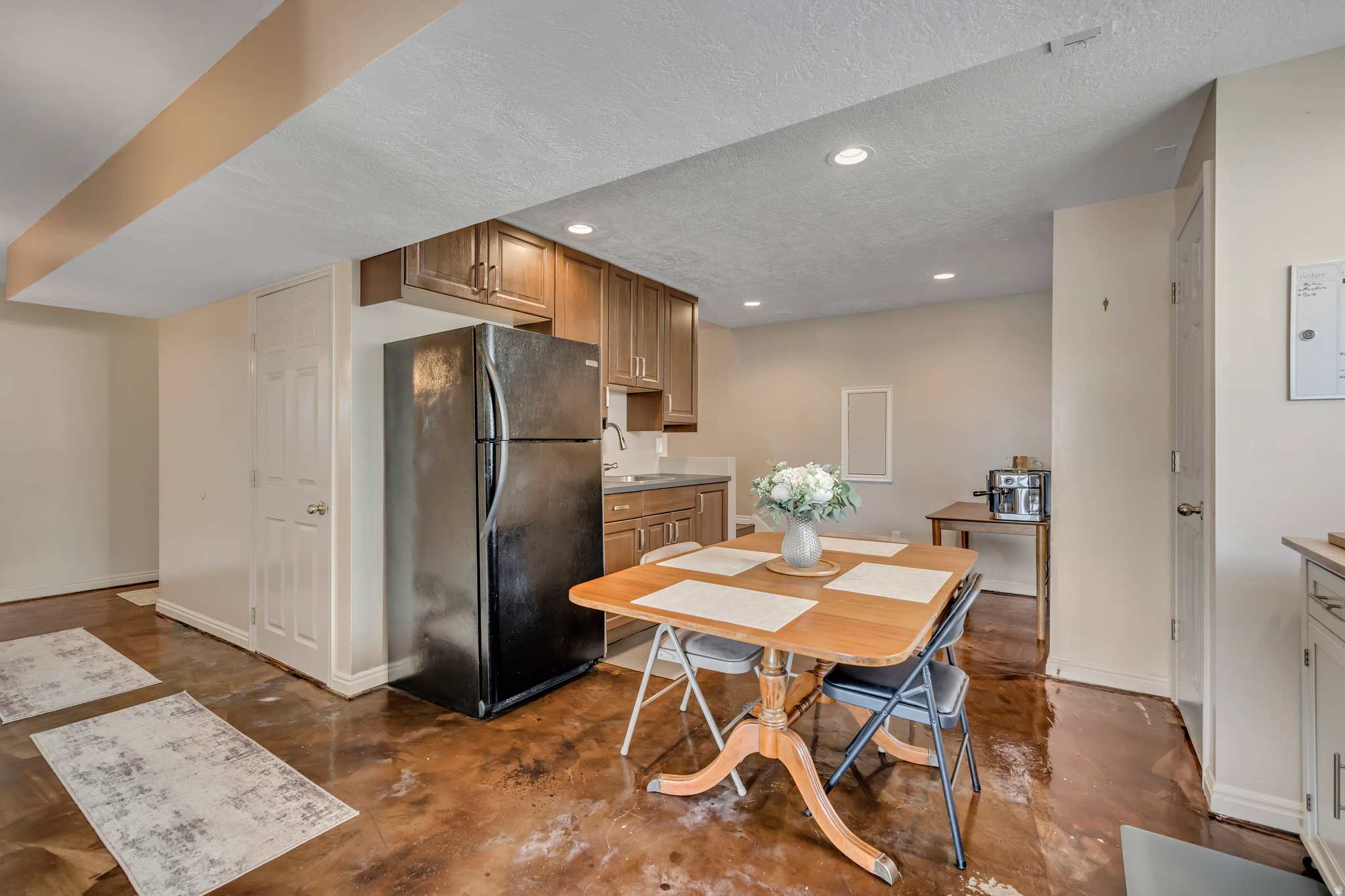 WILLOW CREST - Residential