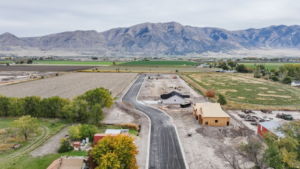 CLEARVIEW SUBDIVISION - Land