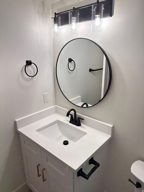 Tiny photo for 1184 E VALHALLA DR, Clearfield, UT 84015 (MLS # 2129532)