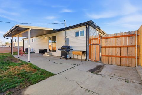 Tiny photo for 5240 S 5160 W, Salt Lake City, UT 84118 (MLS # 2129302)