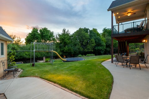 Tiny photo for 475 E SILVERLEAF DR, Alpine, UT 84004 (MLS # 2171236)