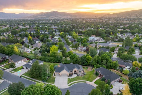 Tiny photo for 475 E SILVERLEAF DR, Alpine, UT 84004 (MLS # 2171236)