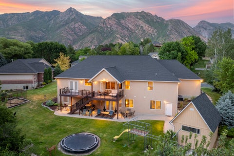 Tiny photo for 475 E SILVERLEAF DR, Alpine, UT 84004 (MLS # 2171236)