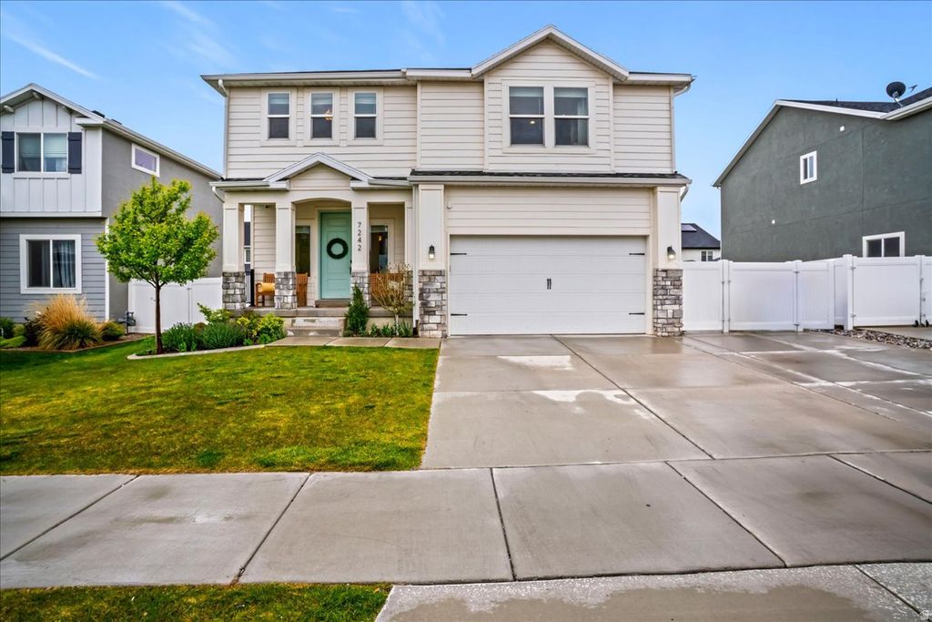 Photo of 7242 N CLEAR SKY LN, Eagle Mountain, UT 84005 (MLS # 2153812)