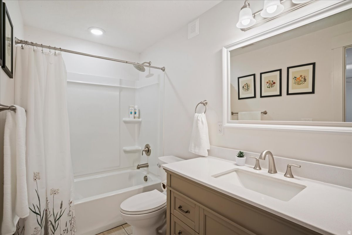 SILVERLAKE - Residential