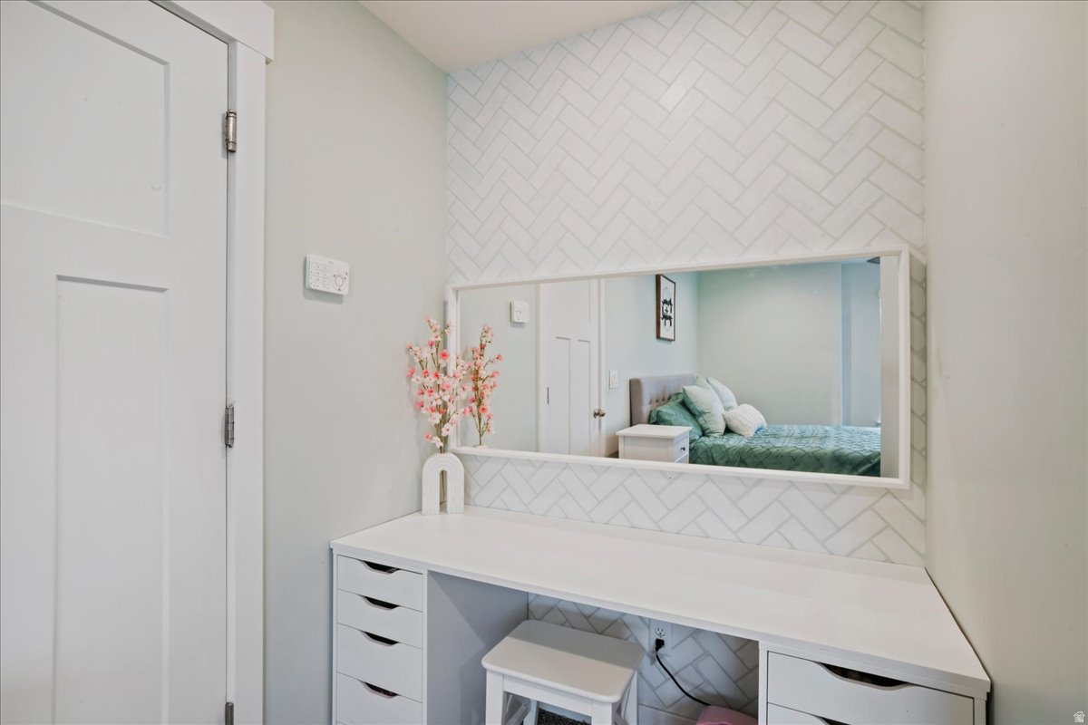 SILVERLAKE - Residential