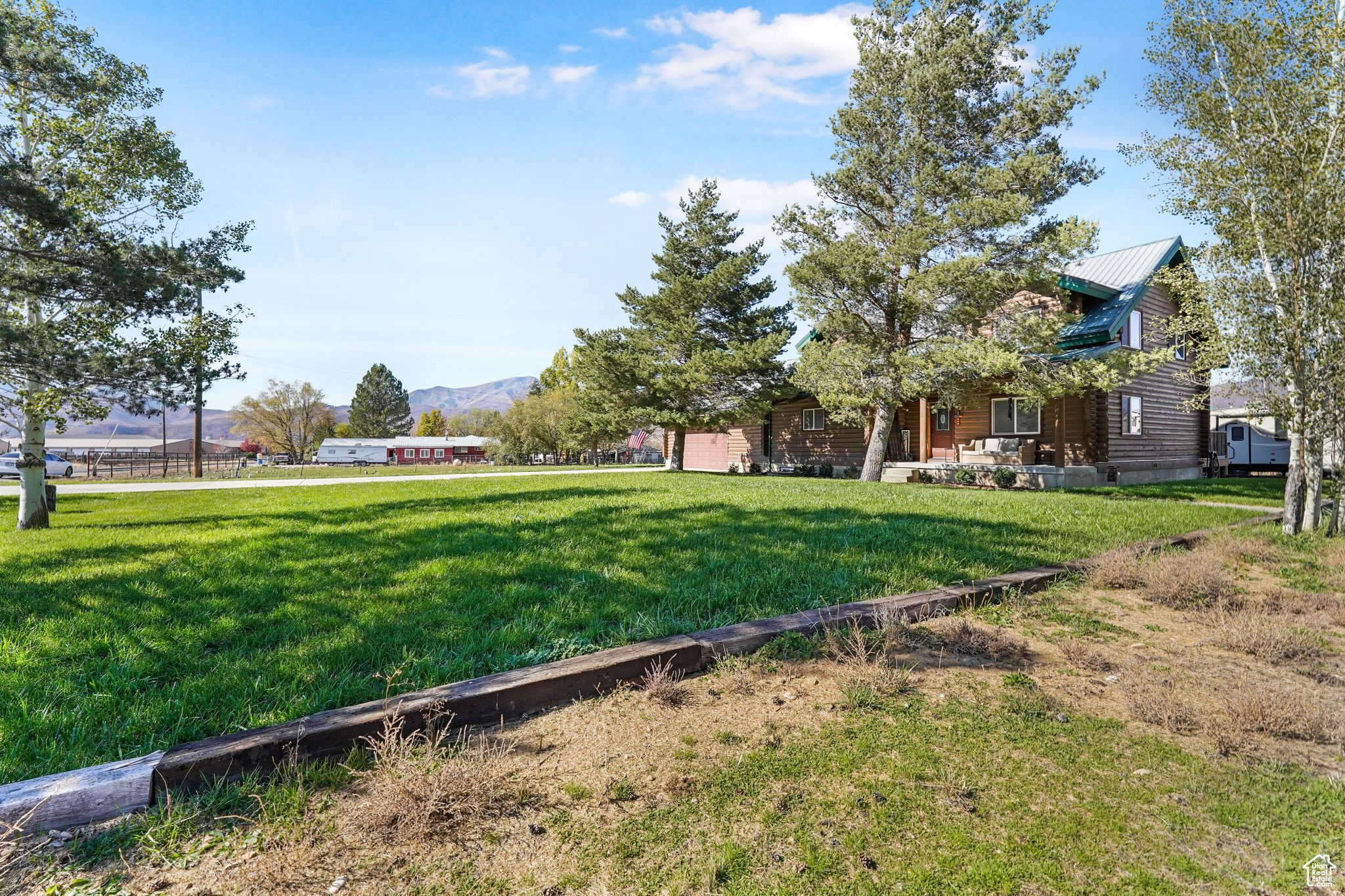 DANIEL - Residential