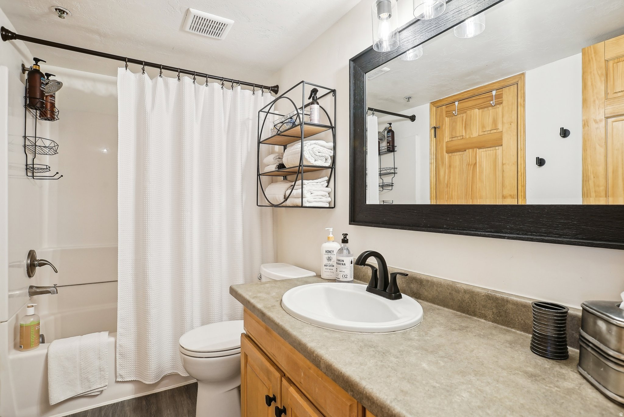 POWDERWOOD AT LANDMARK - Residential