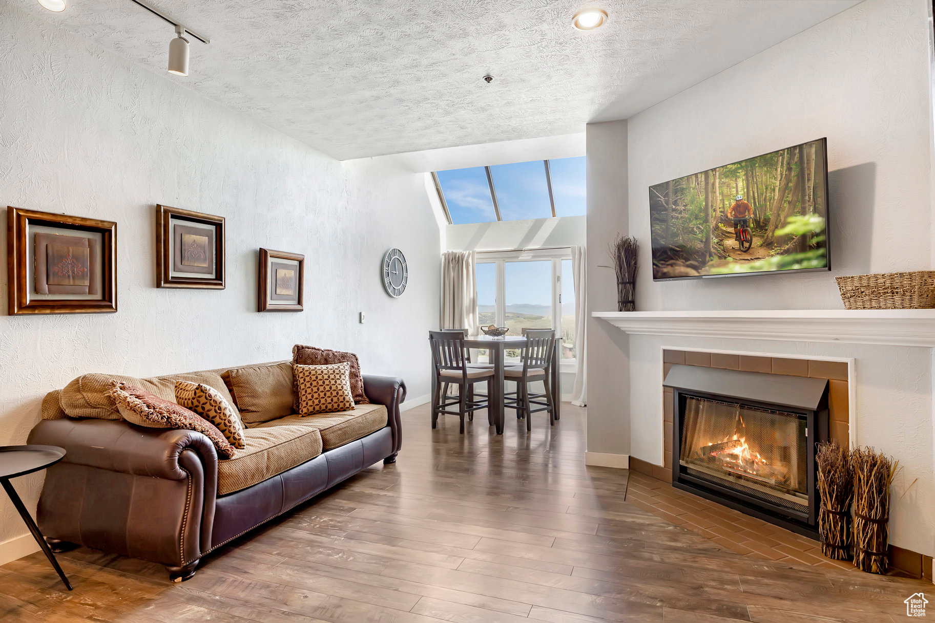 RESORT CENTER CONDOMINIUMS - Residential