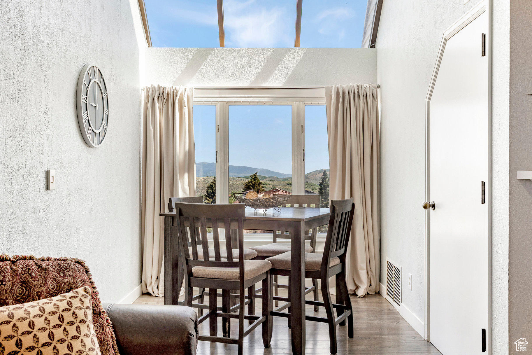 RESORT CENTER CONDOMINIUMS - Residential