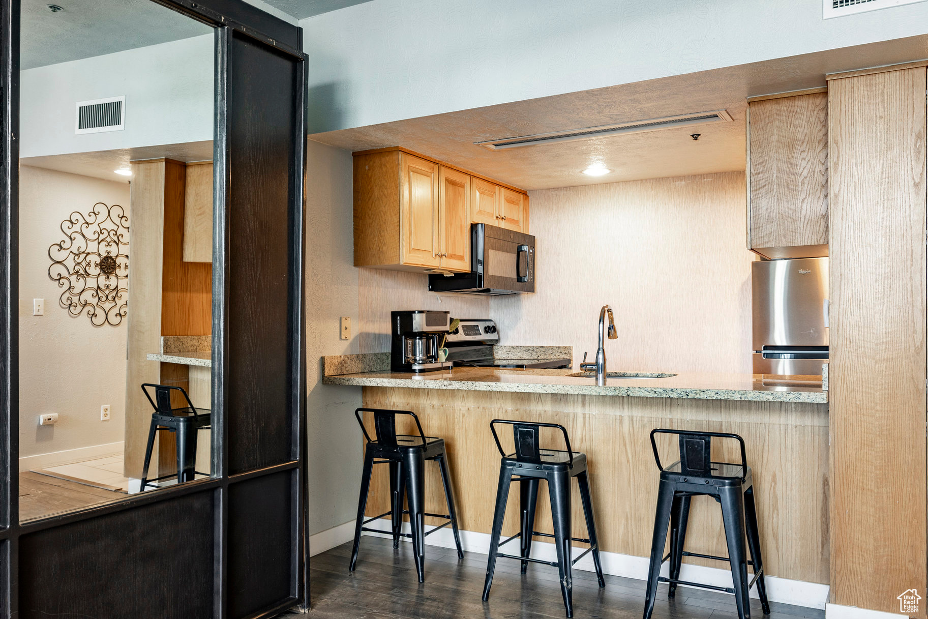 RESORT CENTER CONDOMINIUMS - Residential