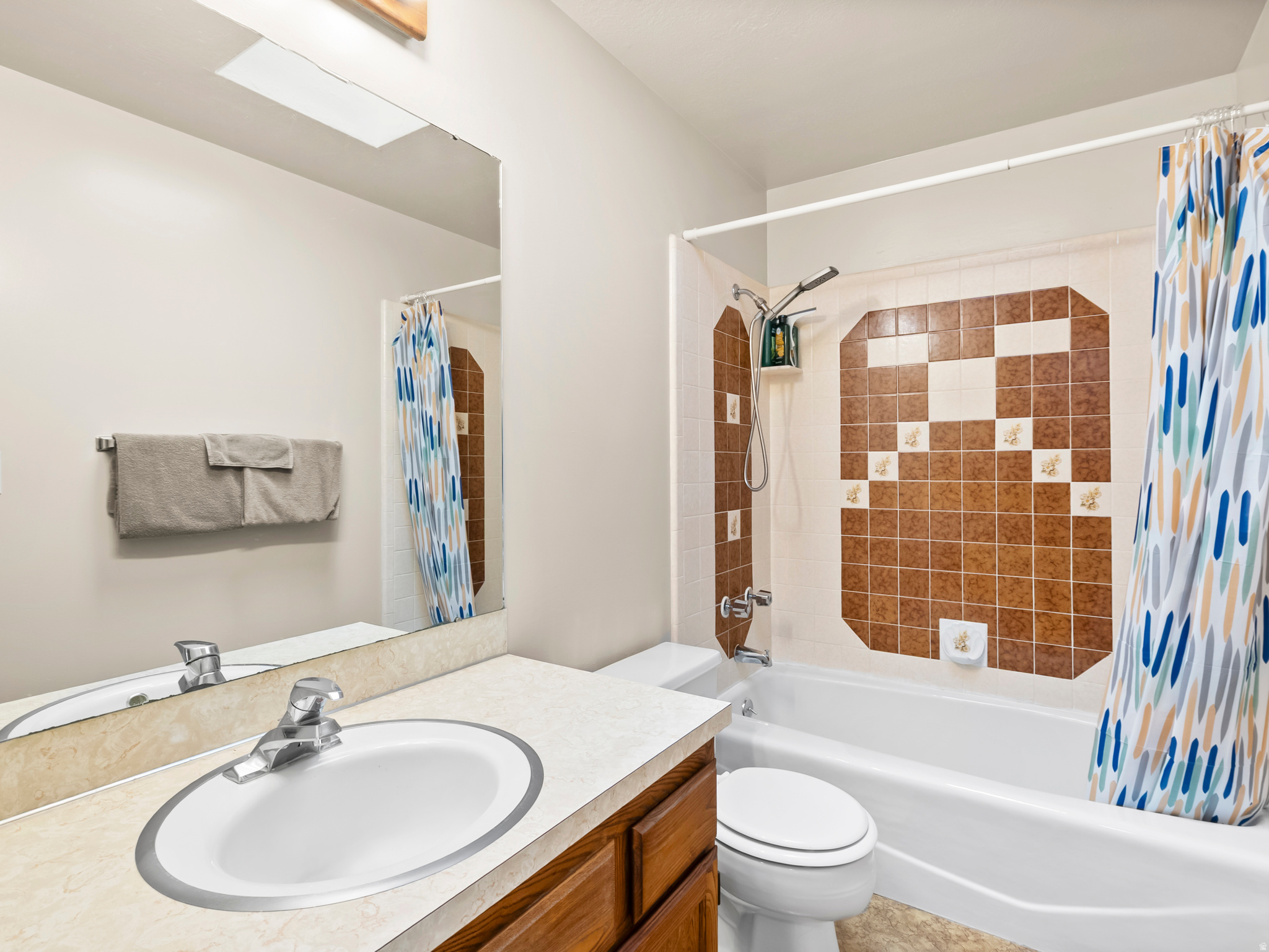 YORKSHIRE PLACE - Residential Income