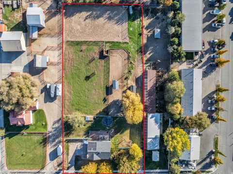 Photo of 2371 W 1300 N, Clinton, UT 84015 (MLS # 2120379) Photo of 2371 W 1300 N, Clinton, UT 84015 (MLS # 2120379)