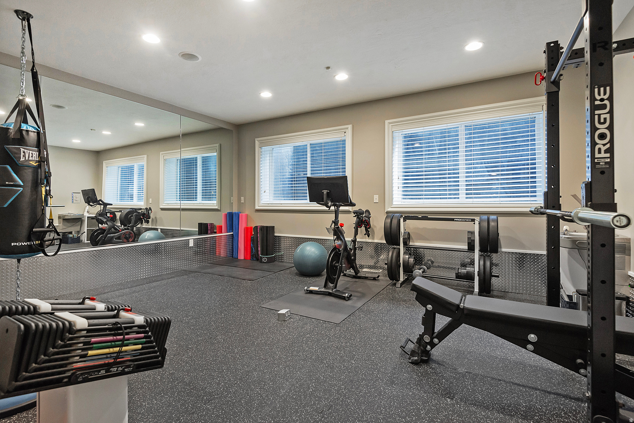 COTTONWOODS - Residential