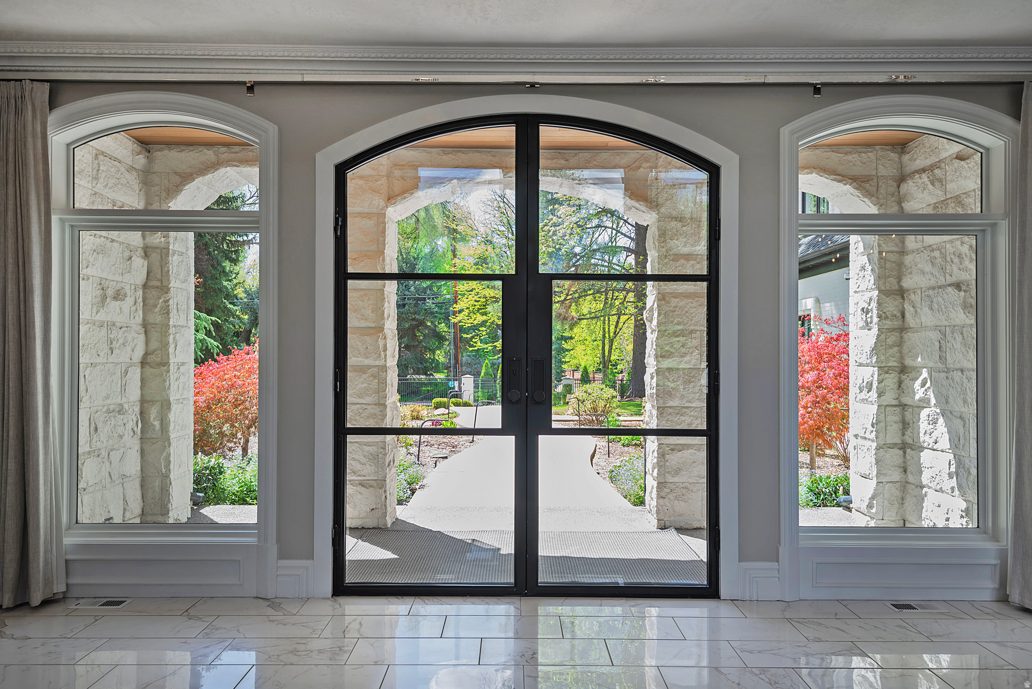 COTTONWOODS - Residential