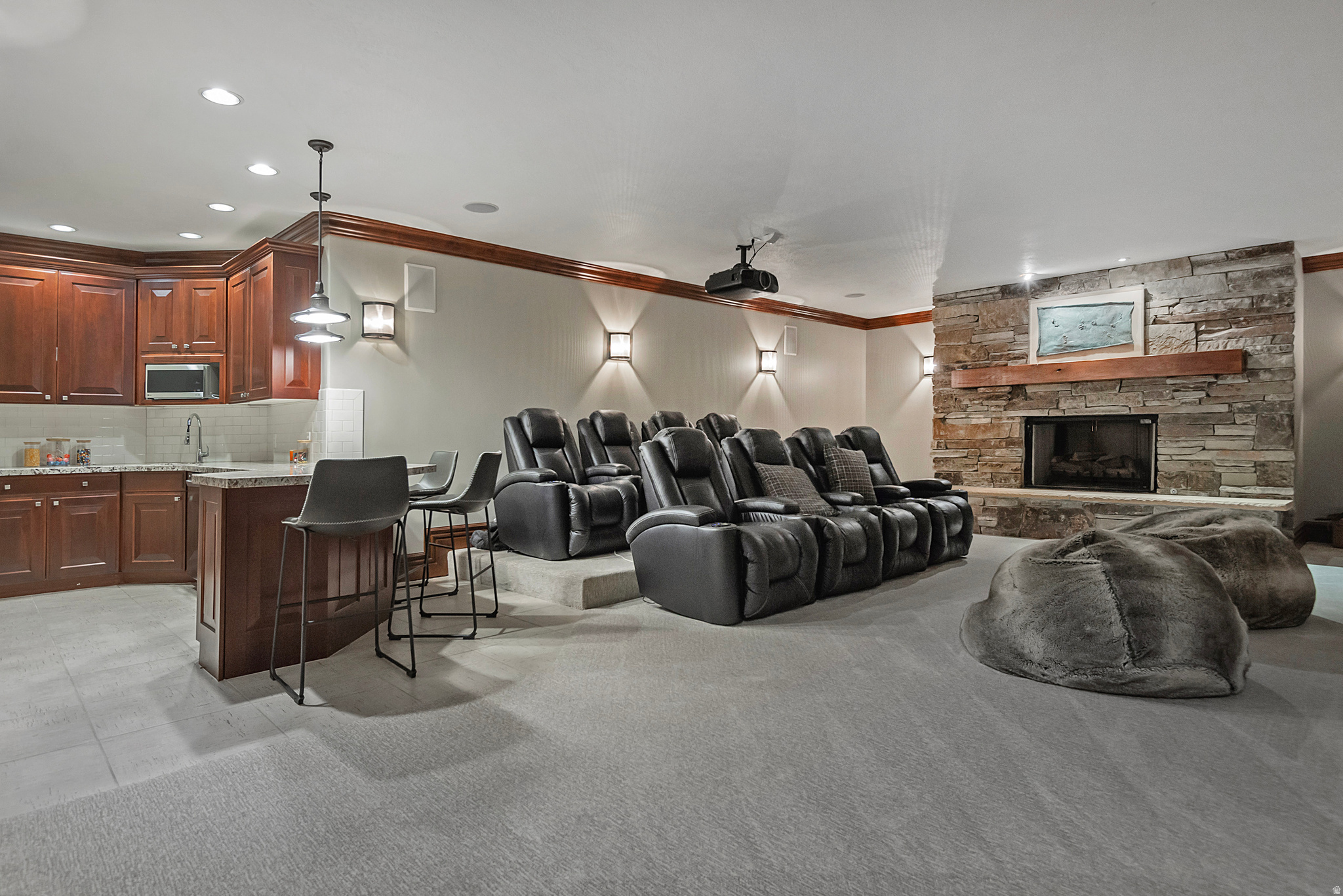 COTTONWOODS - Residential