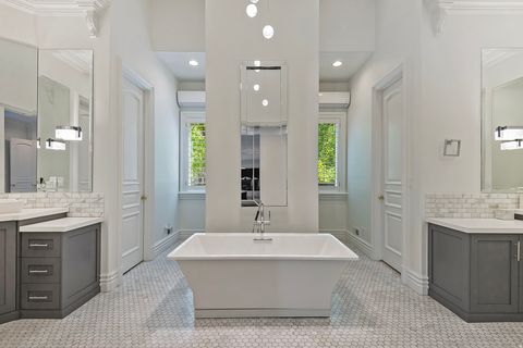 Tiny photo for 2227 E 5340 S, Holladay, UT 84117 (MLS # 2150788)