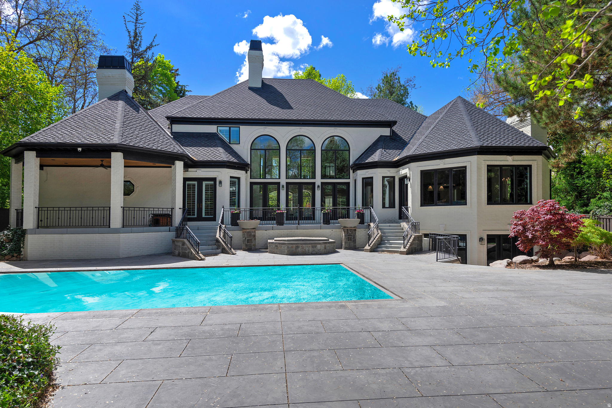 COTTONWOODS - Residential