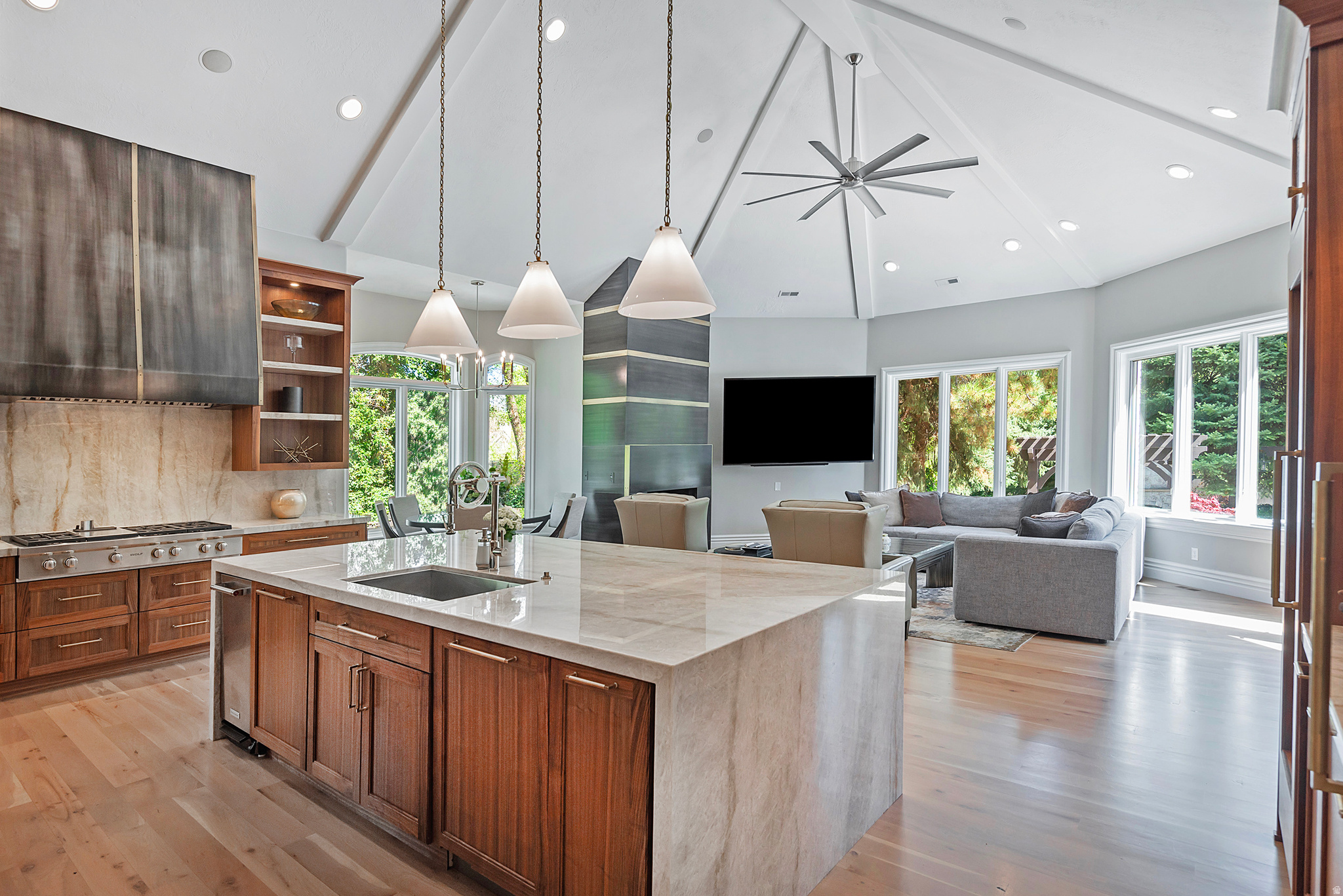 COTTONWOODS - Residential