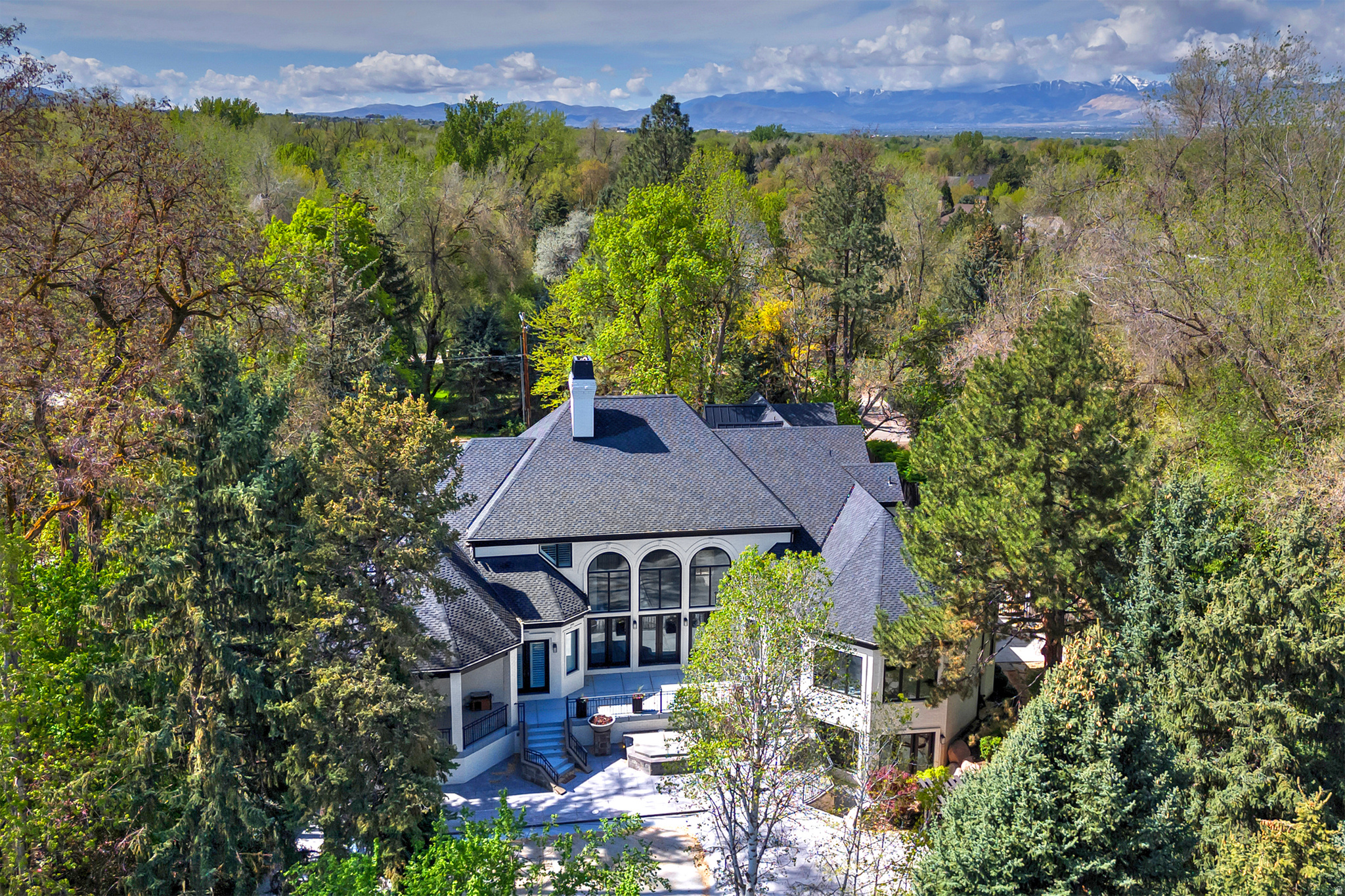COTTONWOODS - Residential