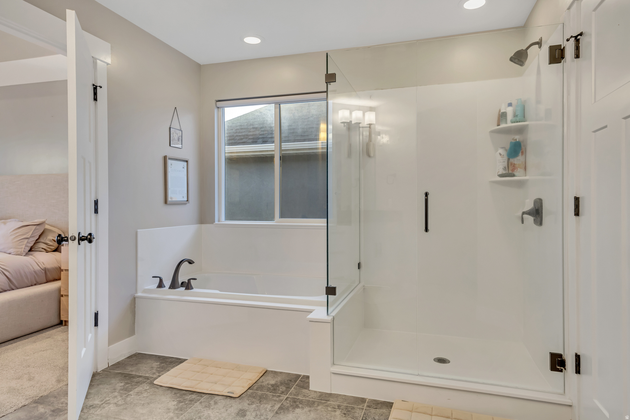 CANYON HILLS - Residential