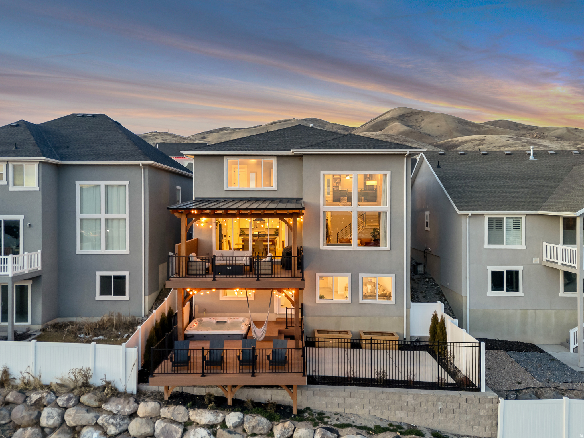 CANYON HILLS - Residential