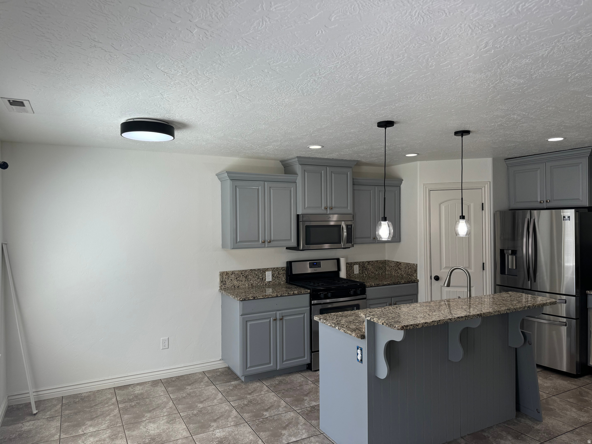 SOUTH VALLEY ESTATES - Residential