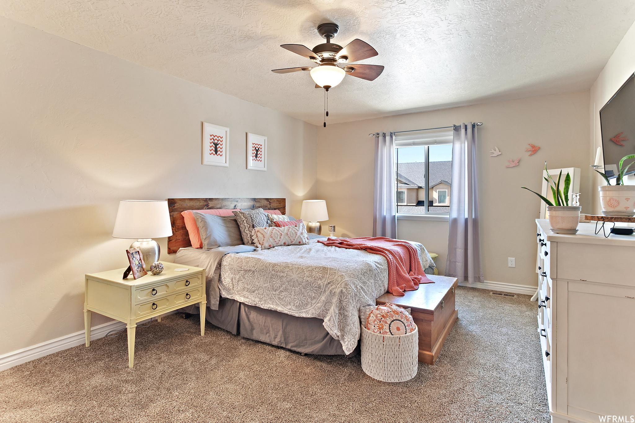 SOUTH VALLEY ESTATES - Residential