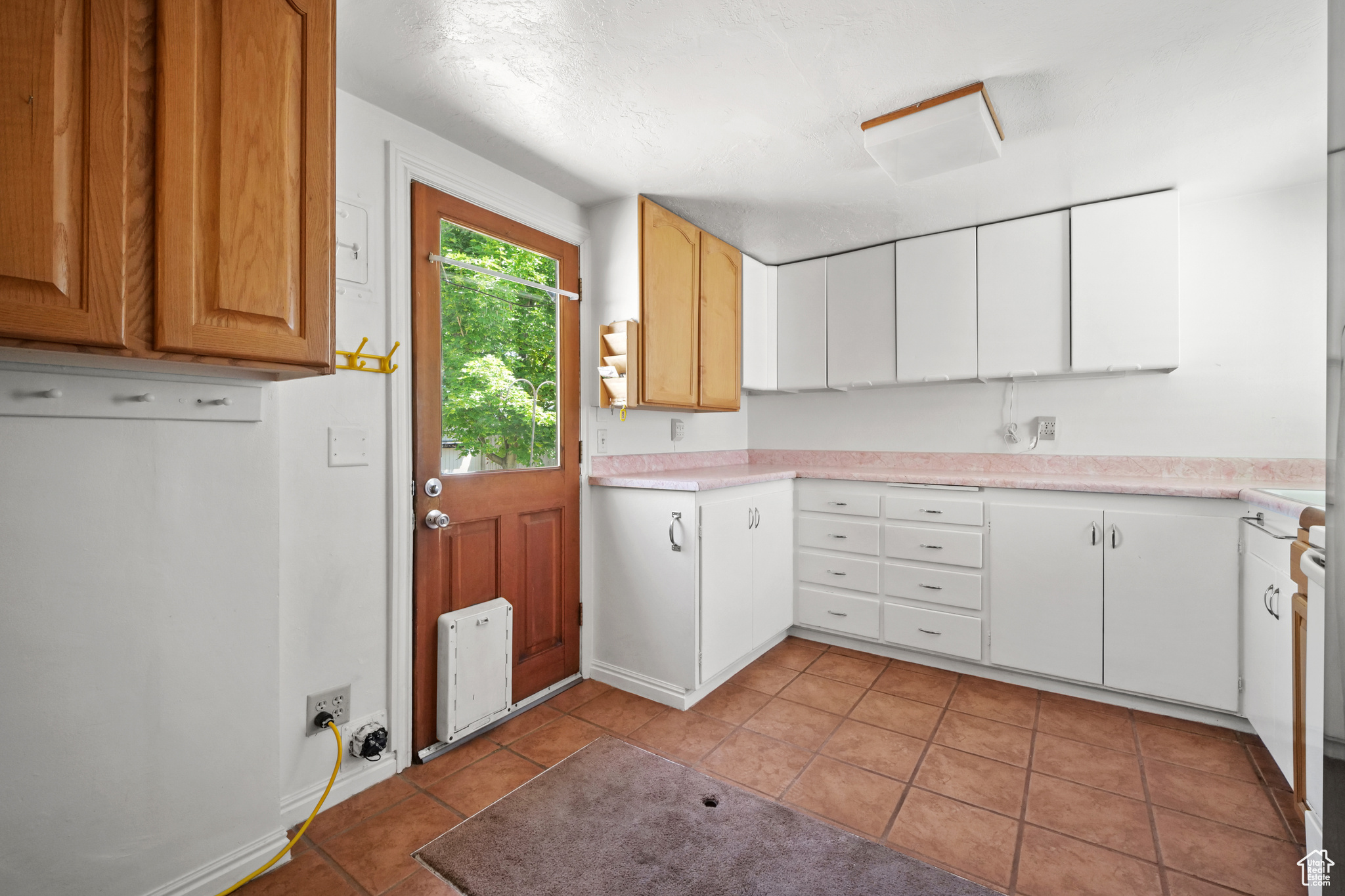 665 S Emery St, Salt Lake City, Utah image 16
