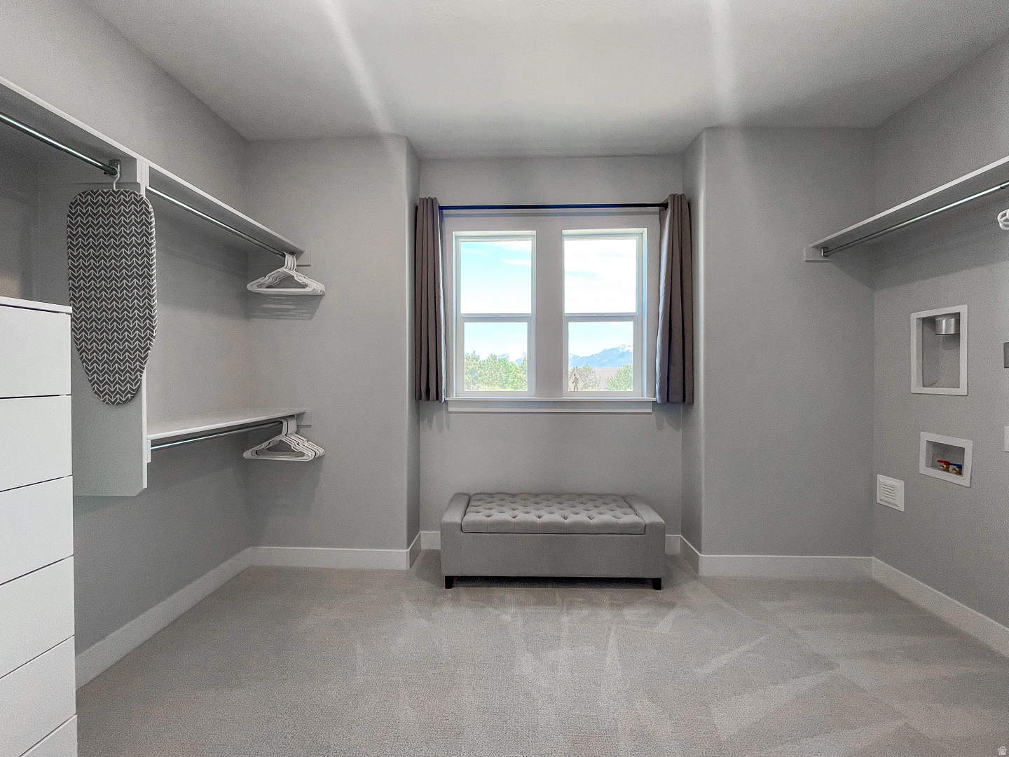 MOUNTAIN RIDGE - Residential