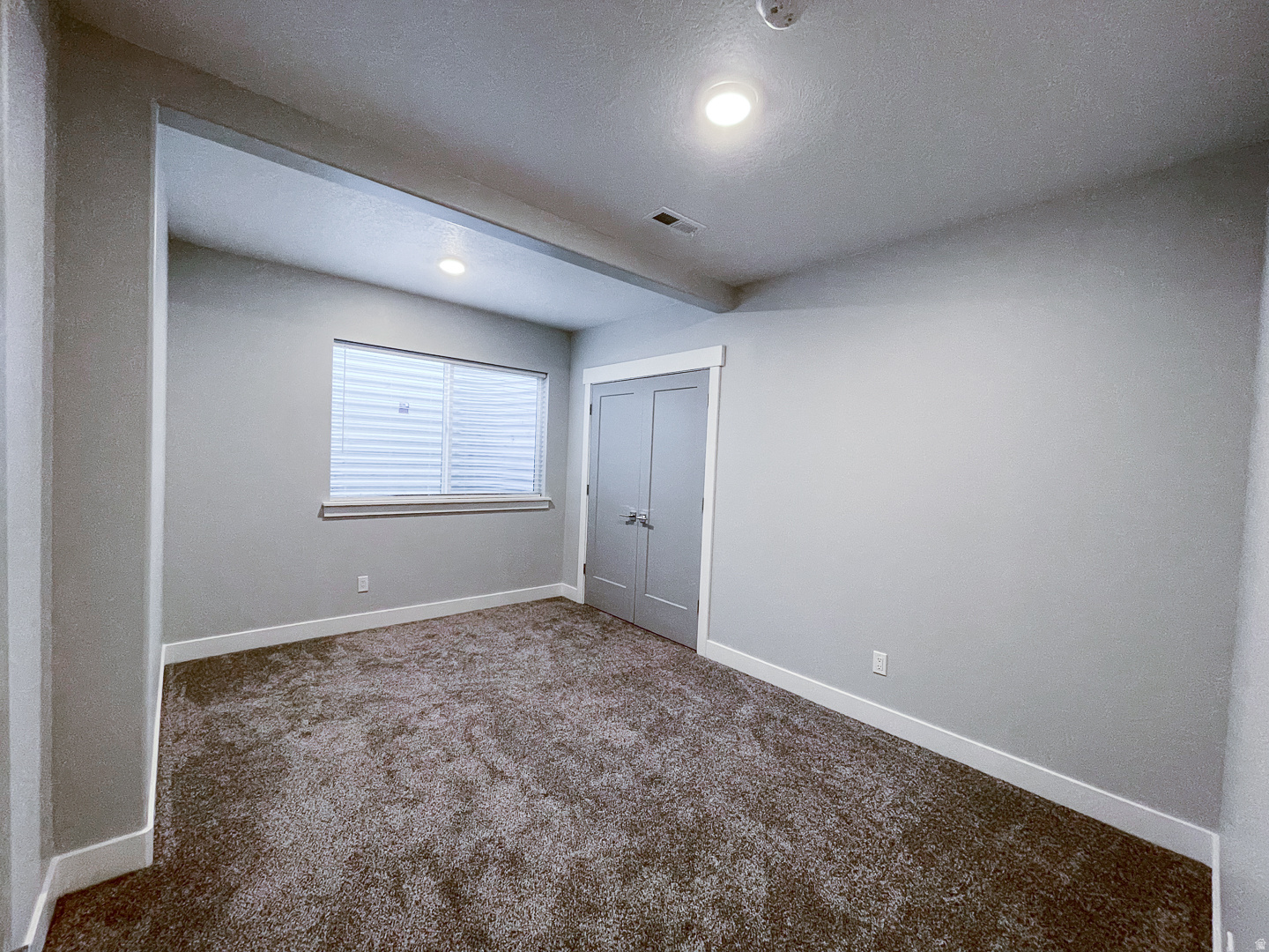 MOUNTAIN RIDGE - Residential