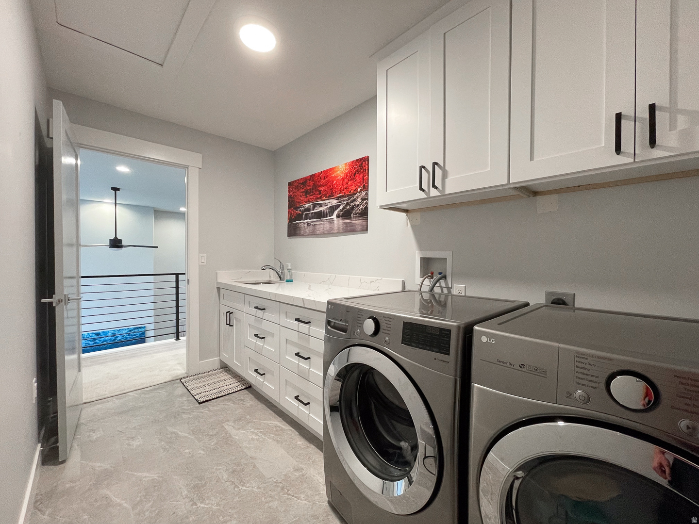 MOUNTAIN RIDGE - Residential