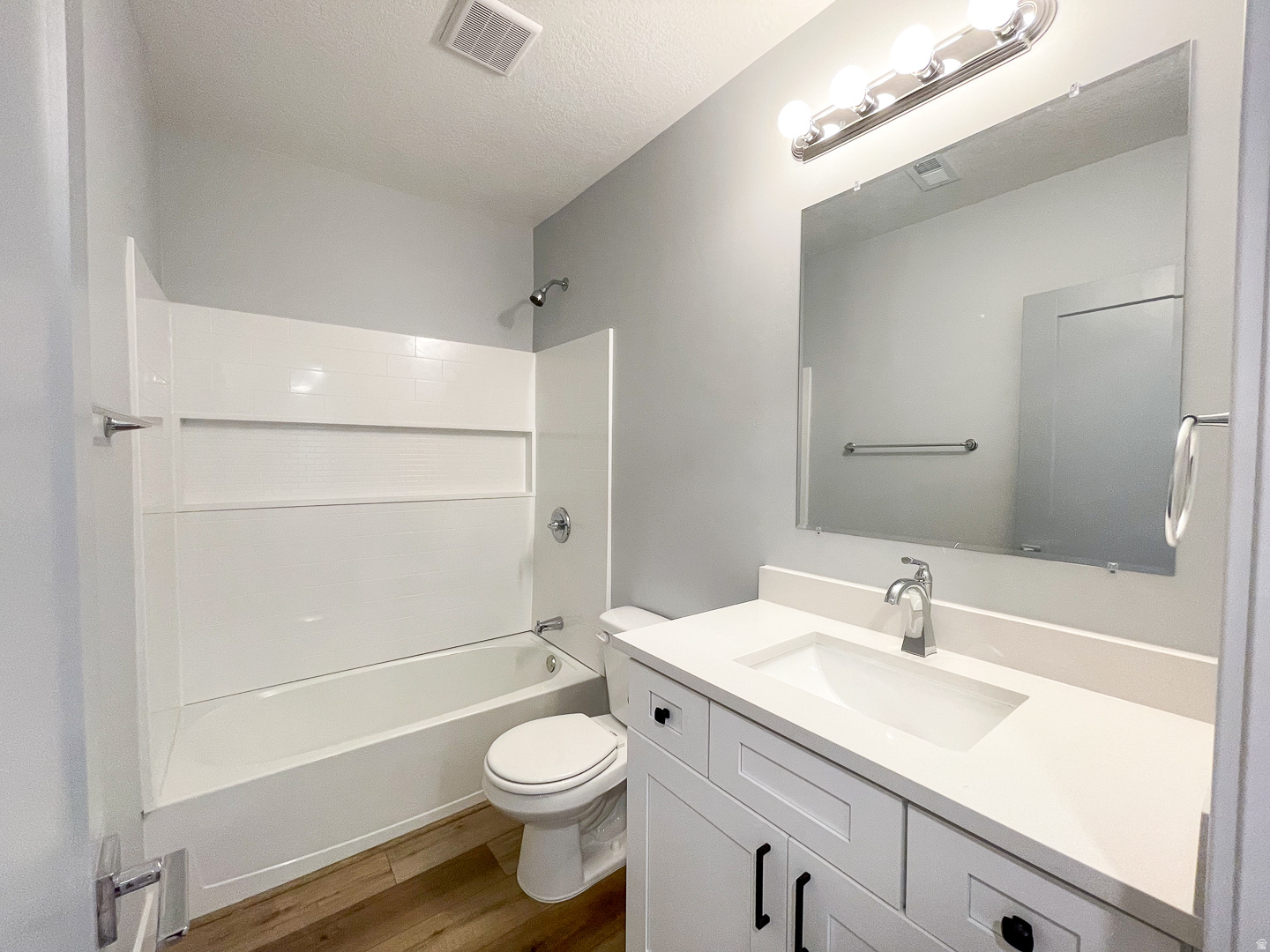 MOUNTAIN RIDGE - Residential